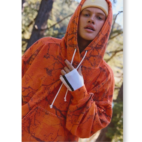 NWT FP Movement Final Call Printed Hoodie - Picture 3 of 4